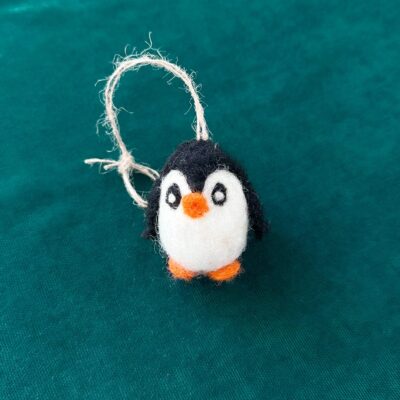 Коледна играчка вълнено пингвинче